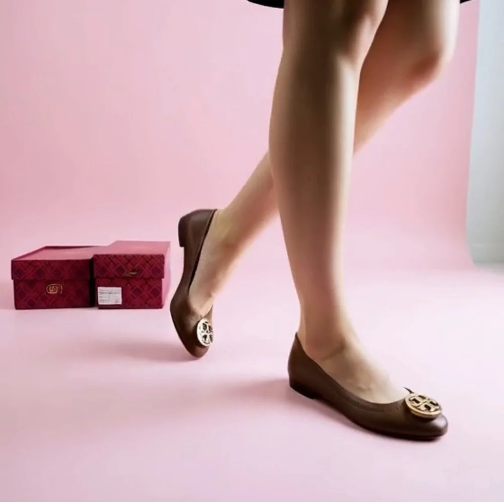 TORY BURCH Benton 2 Travel Leather Ballet Flats Royal Tan Gold Size 5.5 NIB